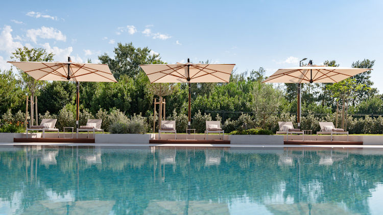 Hotel Preko pool
